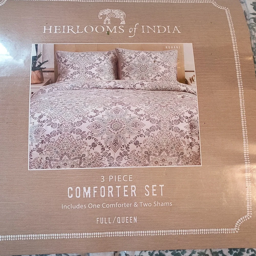 Heirlooms of India Ruhani 3 pc cotton comforter set-full/queen size